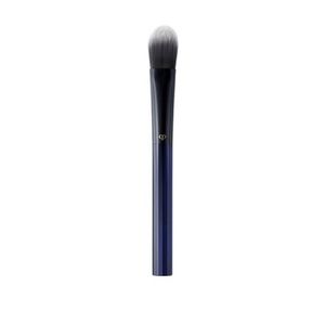 clé de peau foundation brush